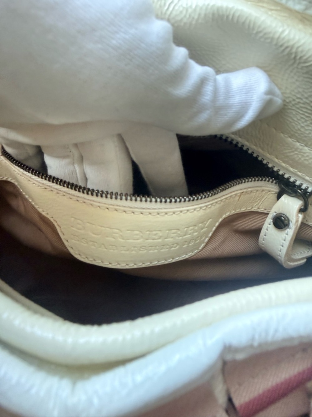 ⭐️🔥RARE Burberry Runway Prorsum "Lowry" Cartridge Pleat Tote Authentic - Picture 13 of 16